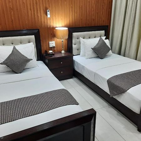 The Crown Guest House Islamabad Esterno foto
